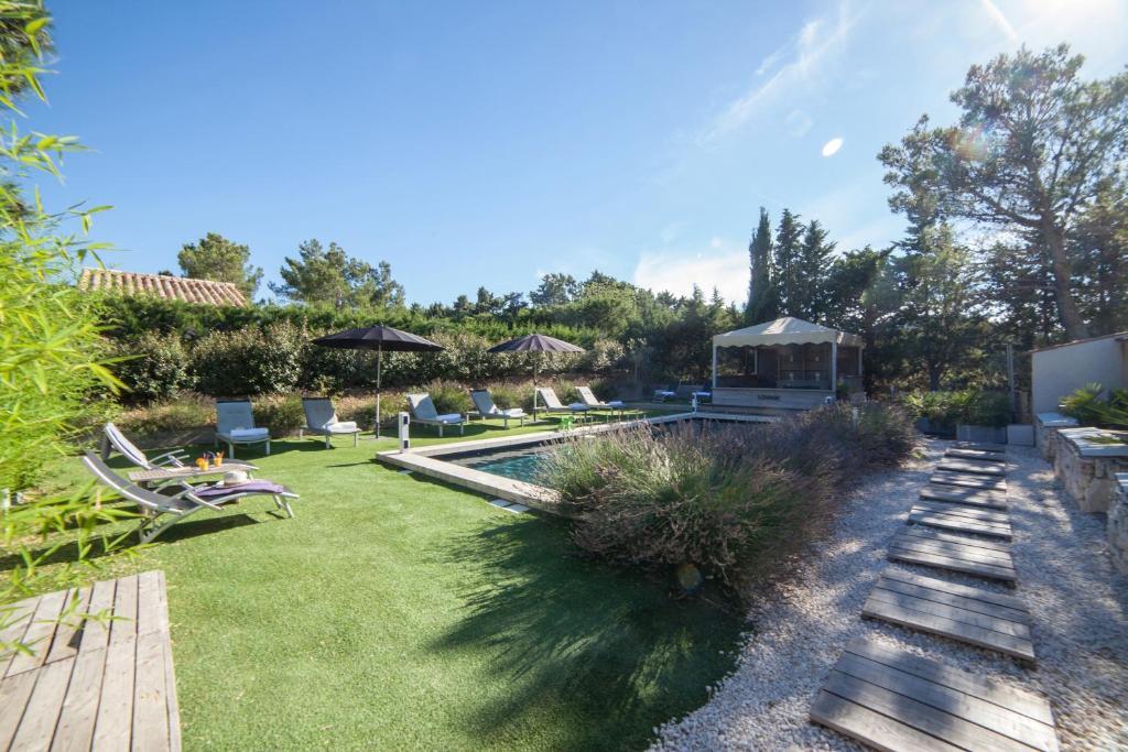 Eygalières L'Auberge De L'Aubergine الغرفة الصورة